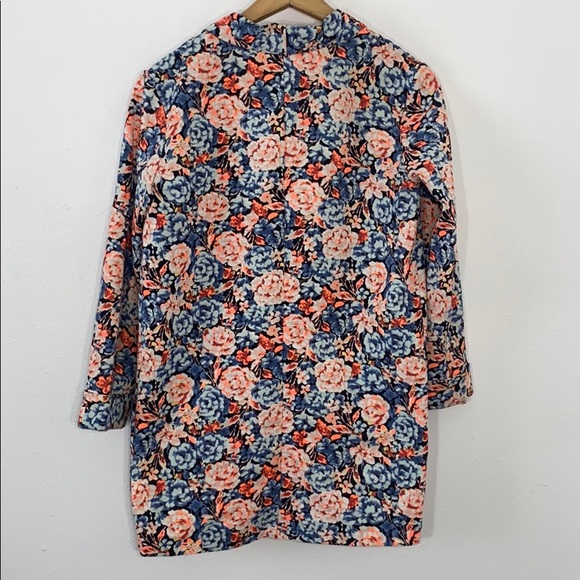 Floral Print Blazer - Picture 3 of 5